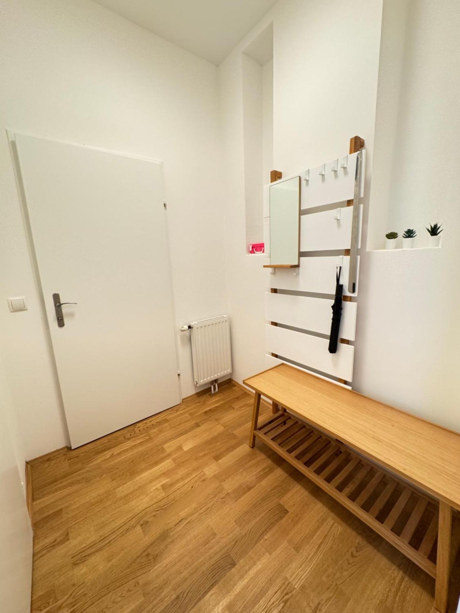 Trendy Zentral Gelegen Appartamento